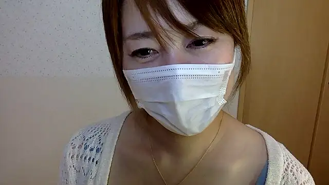 Snapshot of kitty_kyoto chatting on October 16, 2:14 am kitty kyoto online show from October 16, 2:14 am
