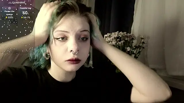 Alice Zev online show from October 28, 4:24 pm