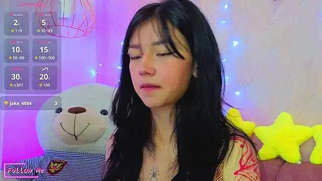 april bennett online show from March 17, 1:15 pm