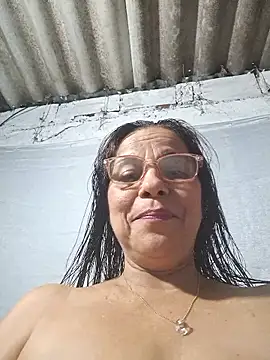 Lucerito-Hot online show from April 5, 9:25 pm