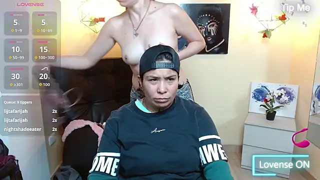 Bom BomXX online show from December 18, 3:44 am