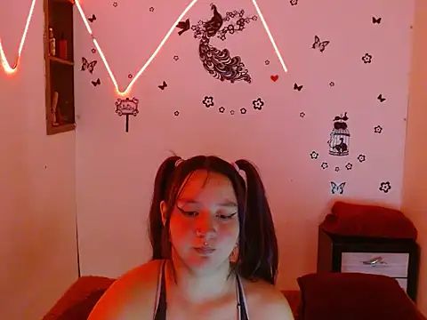 Mia2xsmith online show from November 3, 2:59 am