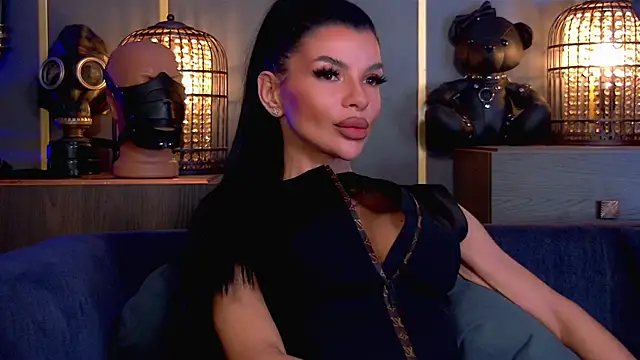 EleniaDevons online show from April 17, 1:02 pm