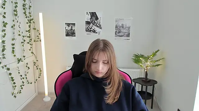 NeyliDream online show from April 21, 12:56 pm