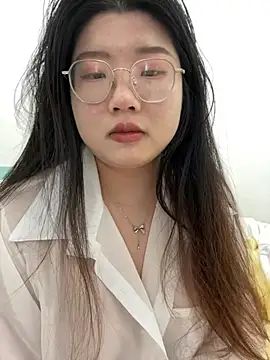 xxwang20 online show from March 24, 11:43 pm