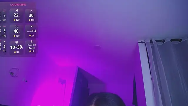 Leslie Bussh  online show from May 31, 11:39 pm