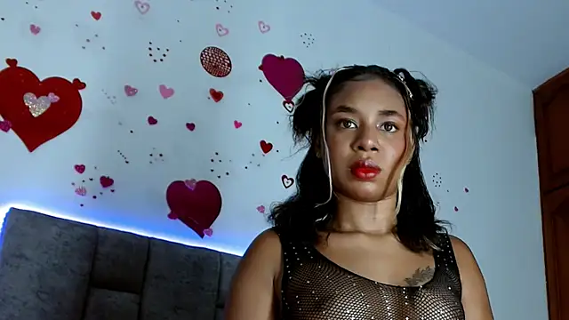 ebony joness online show from November 28, 11:19 pm