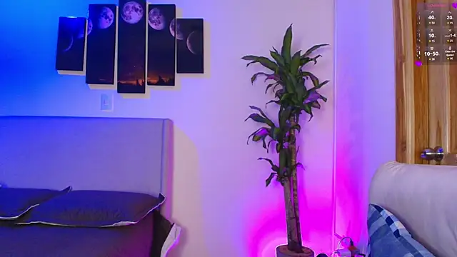 MaryMoon  online show from February 6, 2:26 am