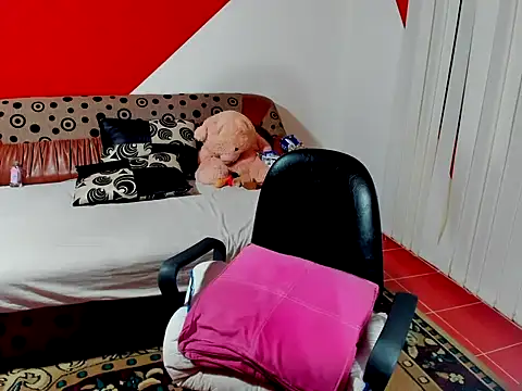 Soffy Skye online show from November 7, 5:57 am