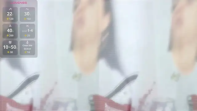 Missy Skye online show from September 29, 6:07 am