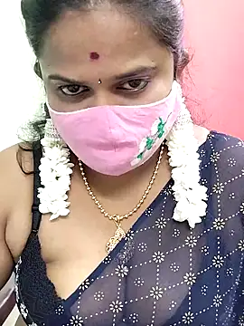 Snapshot of Diya_Rani chatting on September 18, 5:44 pm Diya Rani online show from September 18, 5:44 pm