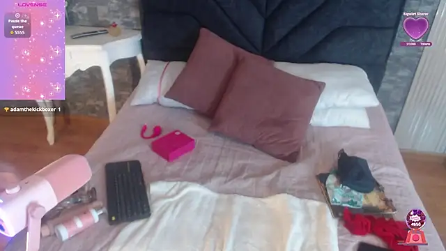 Keila Fg online show from February 13, 4:03 am