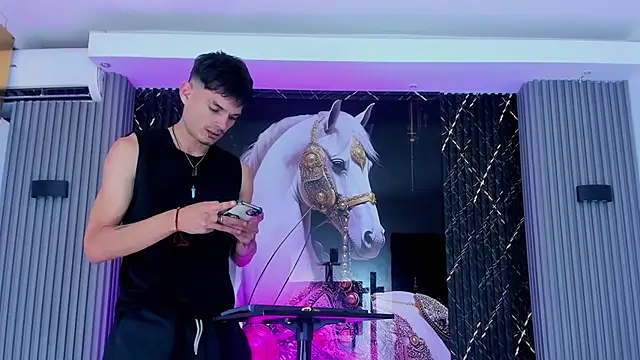 Iam Steven online show from November 26, 5:14 pm