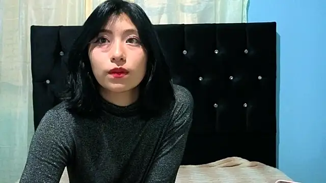 Sullyoonn online show from October 12, 2:25 am