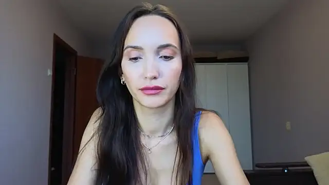 Lillian-Clark online show from October 16, 10:29 am