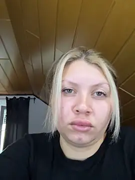 Snapshot of Juliane_Deutschland chatting on October 6, 1:06 pm Juliane Deutschland online show from October 6, 1:06 pm