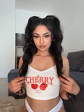 Mia spicyy online show from June 14, 8:36 am