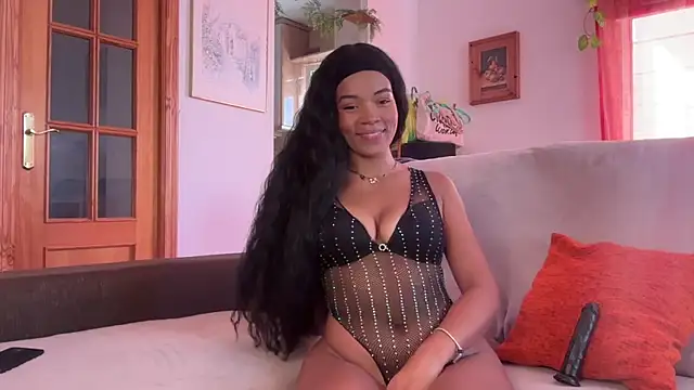 HoneyMaee online show from September 18, 2:26 pm