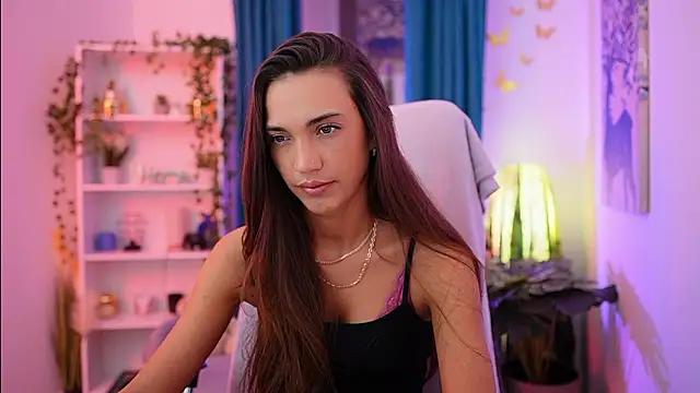 Alexis Love  online show from February 21, 7:14 pm