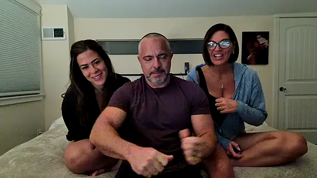 3totangox online show from February 5, 3:53 am