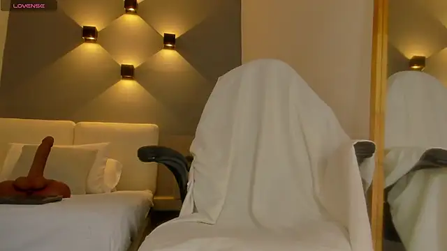 selena monroy online show from March 21, 11:48 am