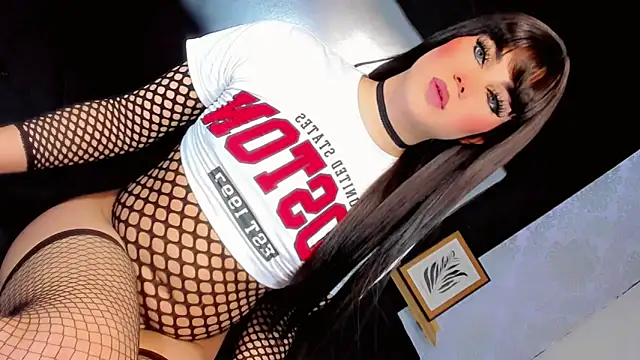 daniela dolls online show from December 3, 10:50 am