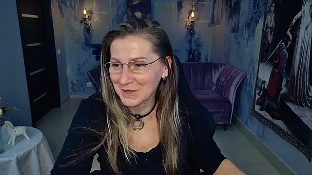 Snapshot of UmaSpace chatting on September 13, 1:52 pm UmaSpace online show from September 13, 1:52 pm