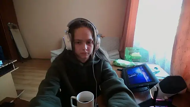 SharybbFace online show from September 16, 2:03 pm