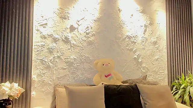 joselin rouse online show from February 12, 12:40 pm