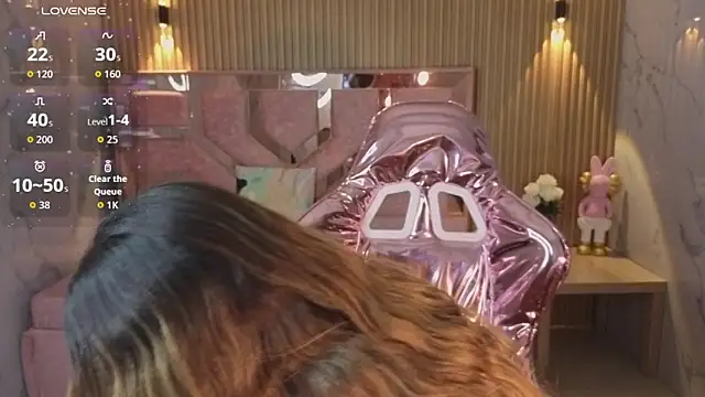 lilith4 s online show from February 23, 8:19 pm