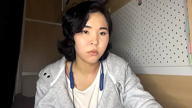 JennyCarpenter online show from March 8, 2:04 am