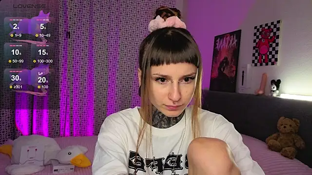 LilithPoison online show from November 13, 6:07 pm