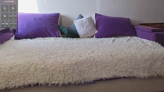 Gentle Ariel online show from March 18, 2:05 am