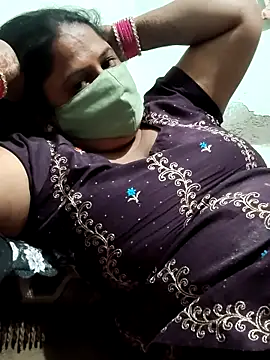 Mmm143 online show from October 21, 4:55 pm