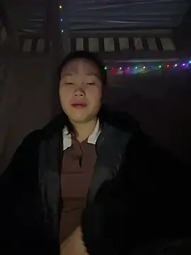 huong-18 online show from January 12, 9:42 pm