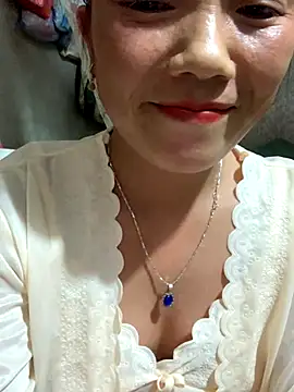 Snapshot of _losrt_cherry_ chatting on October 21, 3:16 pm losrt cherry online show from October 21, 3:16 pm