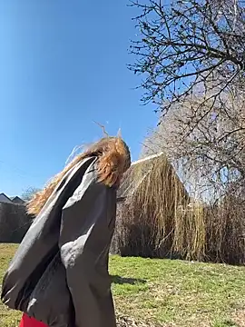 MilaMoone online show from March 13, 11:00 am