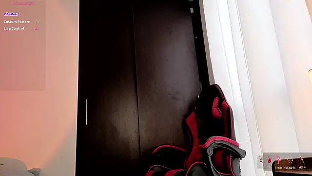 heylovelygirl online show from February 9, 12:51 pm