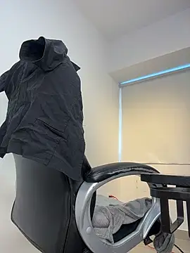 EMILIIA RICHTER   online show from March 21, 7:52 pm