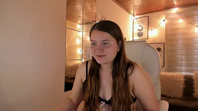 sophiee09  online show from October 29, 2:20 pm