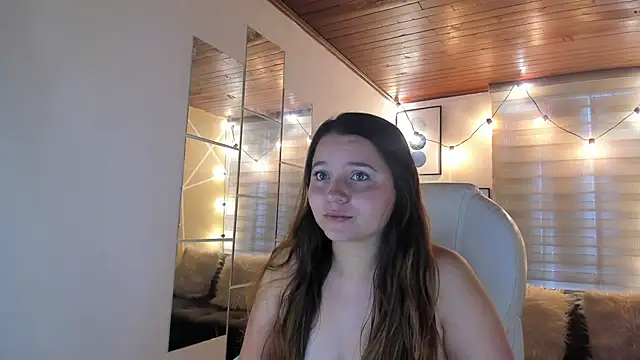 sophiee09  online show from October 28, 2:12 pm