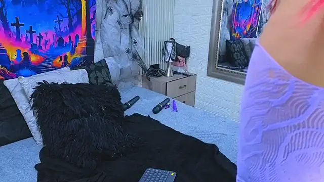 sofiagutierrez   online show from October 22, 5:01 am