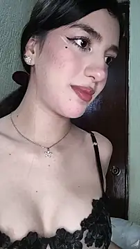 Emily-hottson online show from January 8, 7:12 am