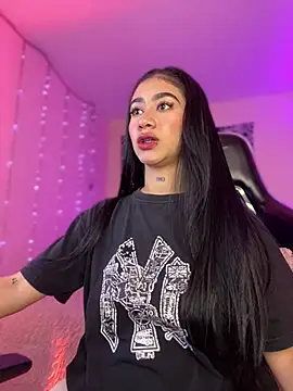 camila1 torres  online show from April 14, 9:04 pm