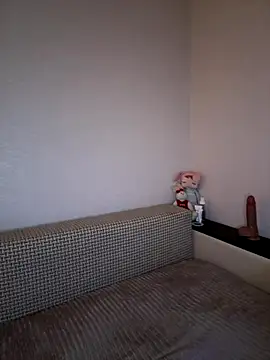 MissOyee online show from September 24, 7:02 pm