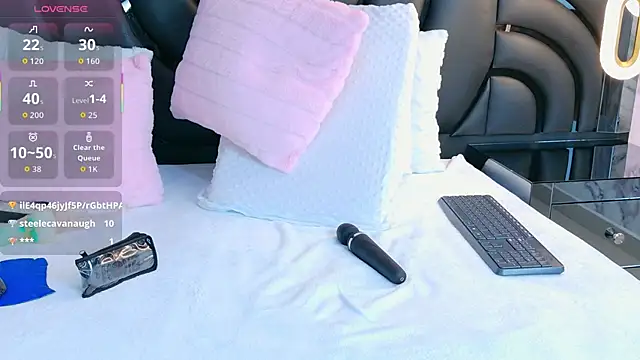 SabrinnaTaylor online show from October 26, 7:53 pm