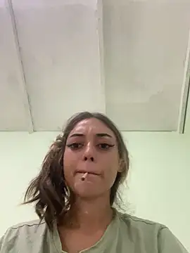 loirinhaaa online show from January 7, 2:20 pm