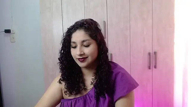 Gia Dior online show from November 3, 8:24 pm