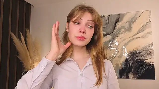 pienaple online show from January 10, 4:17 am