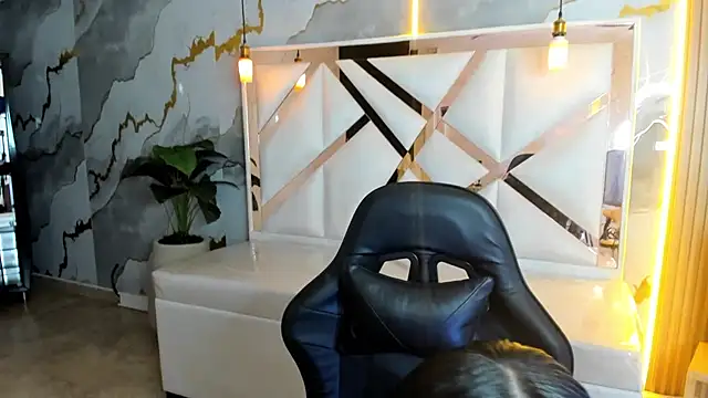 sophiadoll tf online show from December 2, 8:33 pm